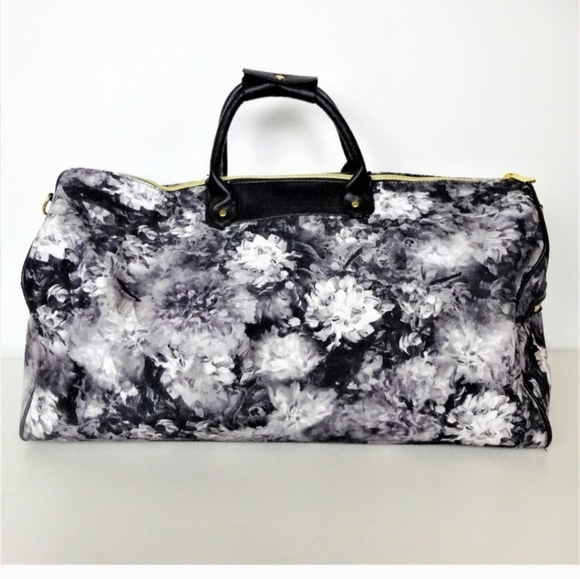 Adrienne Vittadini Travel Duffel Weekender Bag - Picture 3 of 7